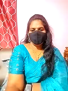 Snapshot of melina214 chatting on 23, 12, 2024 melina214 online show from 23, 12, 2024