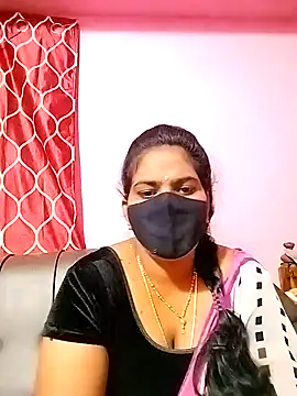 Snapshot of melina214 chatting on 26, 12, 2024 melina214 online show from 26, 12, 2024