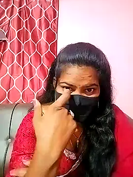 Snapshot of melina214 chatting on 20, 1, 2025 melina214 online show from 20, 1, 2025