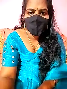 Snapshot of melina214 chatting on 24, 1, 2025 melina214 online show from 24, 1, 2025