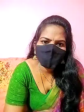 Snapshot of melina214 chatting on 29, 1, 2025 melina214 online show from 29, 1, 2025