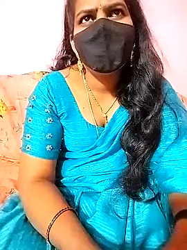 Snapshot of melina214 chatting on 30, 1, 2025 melina214 online show from 30, 1, 2025