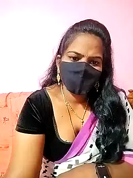 Snapshot of melina214 chatting on 31, 1, 2025 melina214 online show from 31, 1, 2025