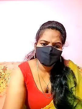 Snapshot of melina214 chatting on 5, 2, 2025 melina214 online show from 5, 2, 2025