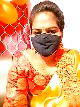 Snapshot of melina214 chatting on 24, 2, 2025 melina214 online show from 24, 2, 2025
