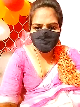 Snapshot of melina214 chatting on 25, 2, 2025 melina214 online show from 25, 2, 2025
