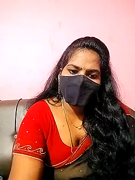 Snapshot of melina214 chatting on 20, 9, 2025 melina214 online show from 20, 9, 2025