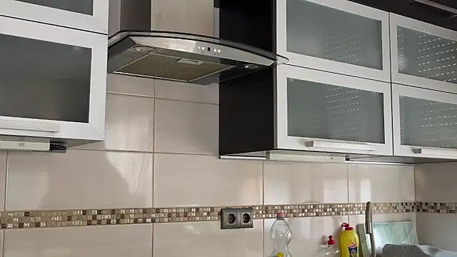 Snapshot of Missy_baby chatting on 16, 12, 2025 Missy baby online show from 16, 12, 2025