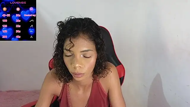 ElisaBoyer online show from 13, 3, 2026