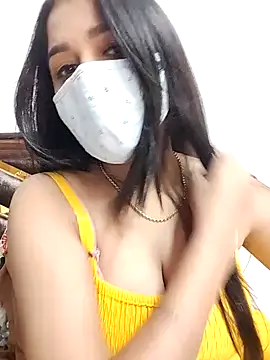 Snapshot of Gloie4u chatting on 17, 12, 2024 Gloie4u online show from 17, 12, 2024