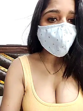 Snapshot of Gloie4u chatting on 20, 12, 2024 Gloie4u online show from 20, 12, 2024