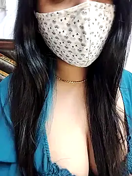 Snapshot of Gloie4u chatting on 7, 2, 2025 Gloie4u online show from 7, 2, 2025