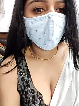 Snapshot of Gloie4u chatting on 1, 3, 2025 Gloie4u online show from 1, 3, 2025