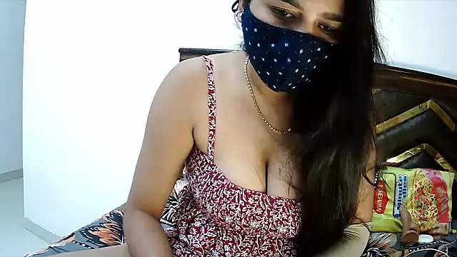 Snapshot of Gloie4u chatting on 23, 9, 2025 Gloie4u online show from 23, 9, 2025