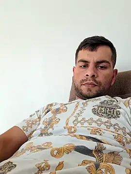 Snapshot of hornny1995 chatting on 16, 9, 2025 hornny1995 online show from 16, 9, 2025