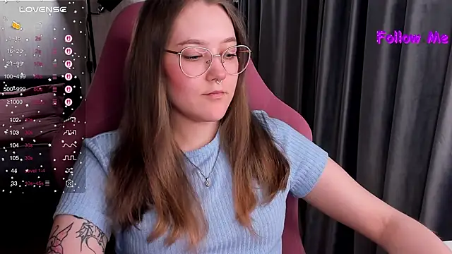 Snapshot of bunny_bubble chatting on 2, 3, 2026 bunny bubble online show from 2, 3, 2026