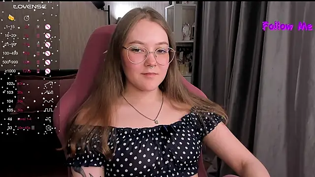 Snapshot of bunny_bubble chatting on 5, 4, 2026 bunny bubble online show from 5, 4, 2026