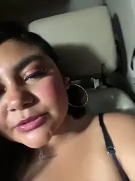 Juli Walker online show from 28, 2, 2026