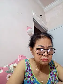 Hotestlove online show from 29, 4, 2026