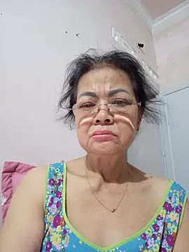 Hotestlove online show from 13, 6, 2026