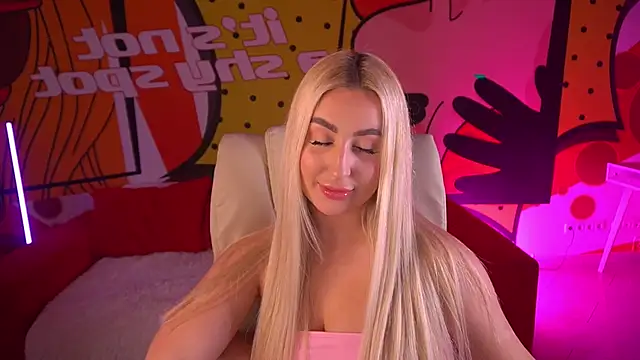 Snapshot of LiaBrazzerr chatting on 13, 3, 2026 LiaBrazzerr online show from 13, 3, 2026