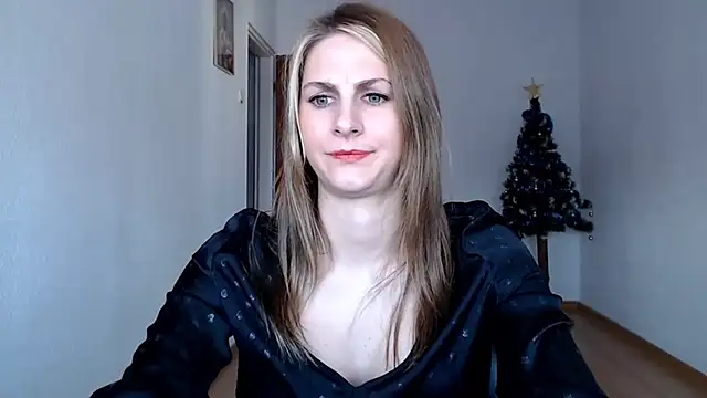 Snapshot of DagmarieFlirt chatting on 30, 12, 2024 DagmarieFlirt online show from 30, 12, 2024