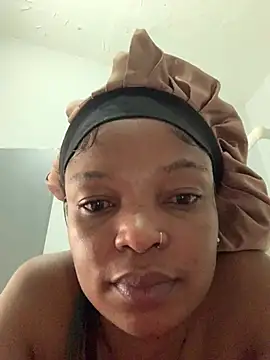 slimcateee online show from 5, 3, 2025