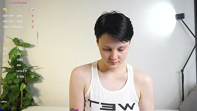 Snapshot of MaryCoopeer chatting on 2, 2, 2025 MaryCoopeer online show from 2, 2, 2025