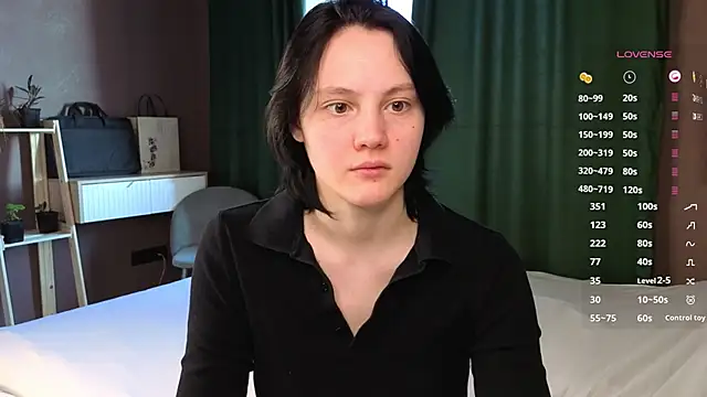 Snapshot of MaryCoopeer chatting on 31, 10, 2025 MaryCoopeer online show from 31, 10, 2025