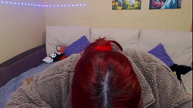 Snapshot of JuliaKeln chatting on 21, 2, 2025 JuliaKeln online show from 21, 2, 2025