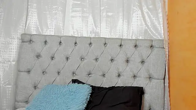 Snapshot of Lilit_93_ chatting on 20, 2, 2025 Lilit 93 online show from 20, 2, 2025