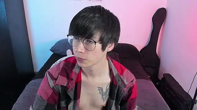 Snapshot of Aventure_Twinks chatting on 25, 11, 2025 Aventure Twinks online show from 25, 11, 2025