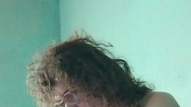 Snapshot of Prxscillia_Tx chatting on 12, 1, 2025 Prxscillia Tx online show from 12, 1, 2025