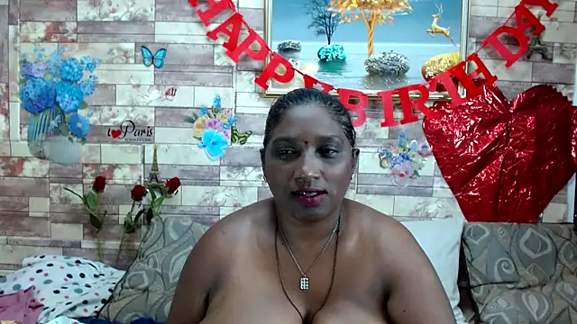 Snapshot of Indian_tracy chatting on 27, 1, 2025 Indian tracy online show from 27, 1, 2025