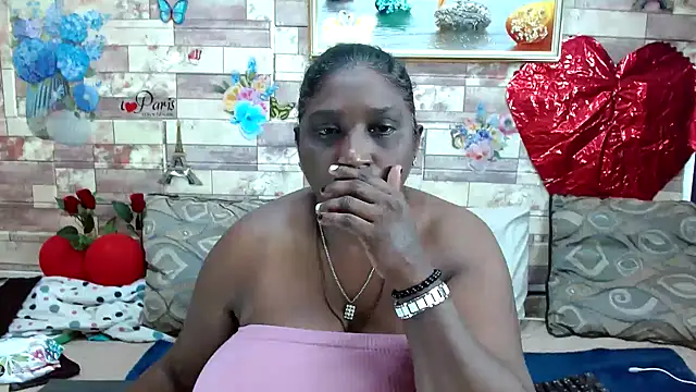 Snapshot of Indian_tracy chatting on 19, 2, 2025 Indian tracy online show from 19, 2, 2025