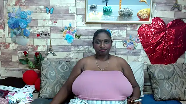 Snapshot of Indian_tracy chatting on 23, 2, 2025 Indian tracy online show from 23, 2, 2025