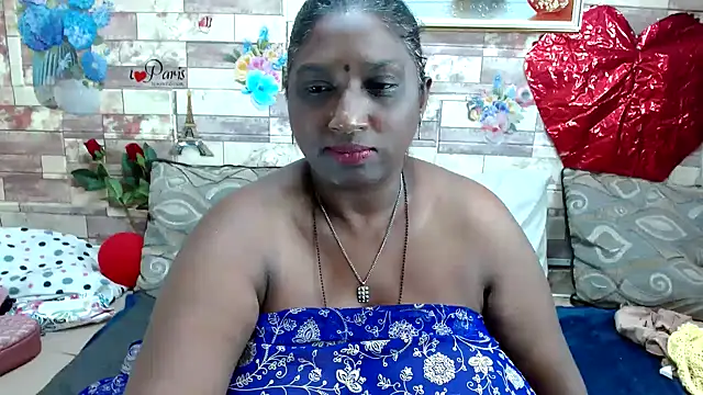 Snapshot of Indian_tracy chatting on 28, 2, 2025 Indian tracy online show from 28, 2, 2025