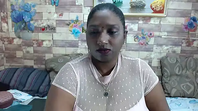 Snapshot of Indian_tracy chatting on 9, 9, 2025 Indian tracy online show from 9, 9, 2025