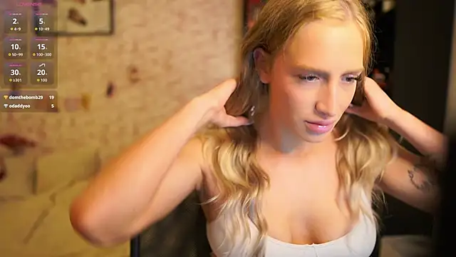 Nicolette  Shea  online show from 6, 1, 2026