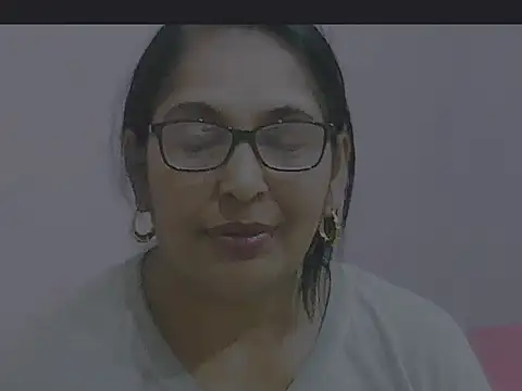 sexy69hotmum online show from 18, 12, 2024