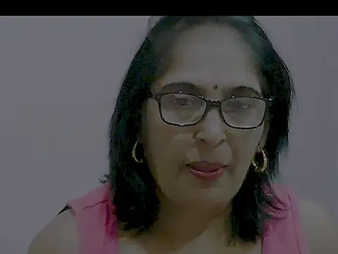 sexy69hotmum online show from 27, 12, 2024