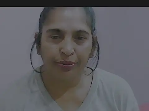 sexy69hotmum online show from 1, 1, 2025