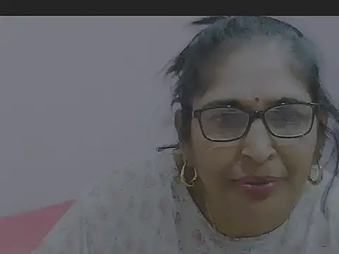 sexy69hotmum online show from 10, 1, 2025