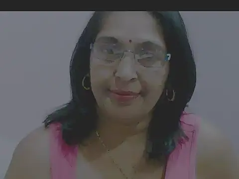sexy69hotmum online show from 28, 2, 2025