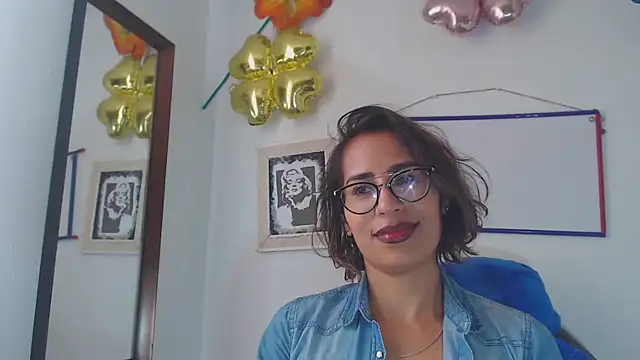 fantasty nylon online show from 8, 2, 2025