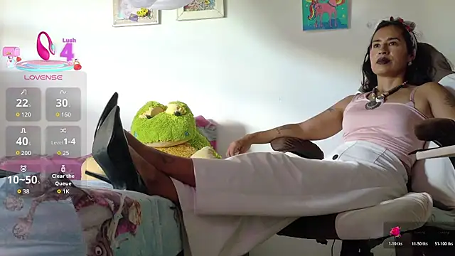 fantasty nylon online show from 21, 6, 2026