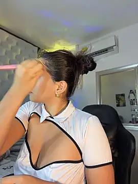 ZarahEvans online show from 14, 5, 2026
