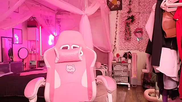 VixenCapri online show from 3, 7, 2026