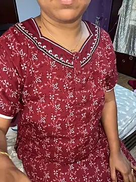 Snapshot of kannadatelugugirl chatting on 4, 10, 2025 kannadatelugugirl online show from 4, 10, 2025