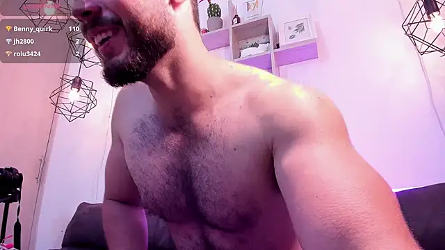 Snapshot of SebastianVilla_ chatting on 20, 12, 2024 SebastianVilla online show from 20, 12, 2024